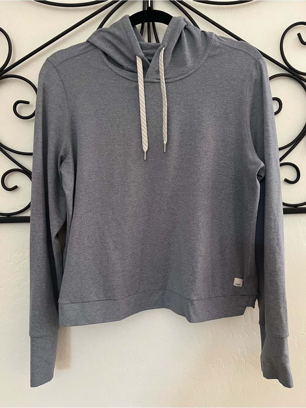 Vuori Women's Halo Essential Hoodie